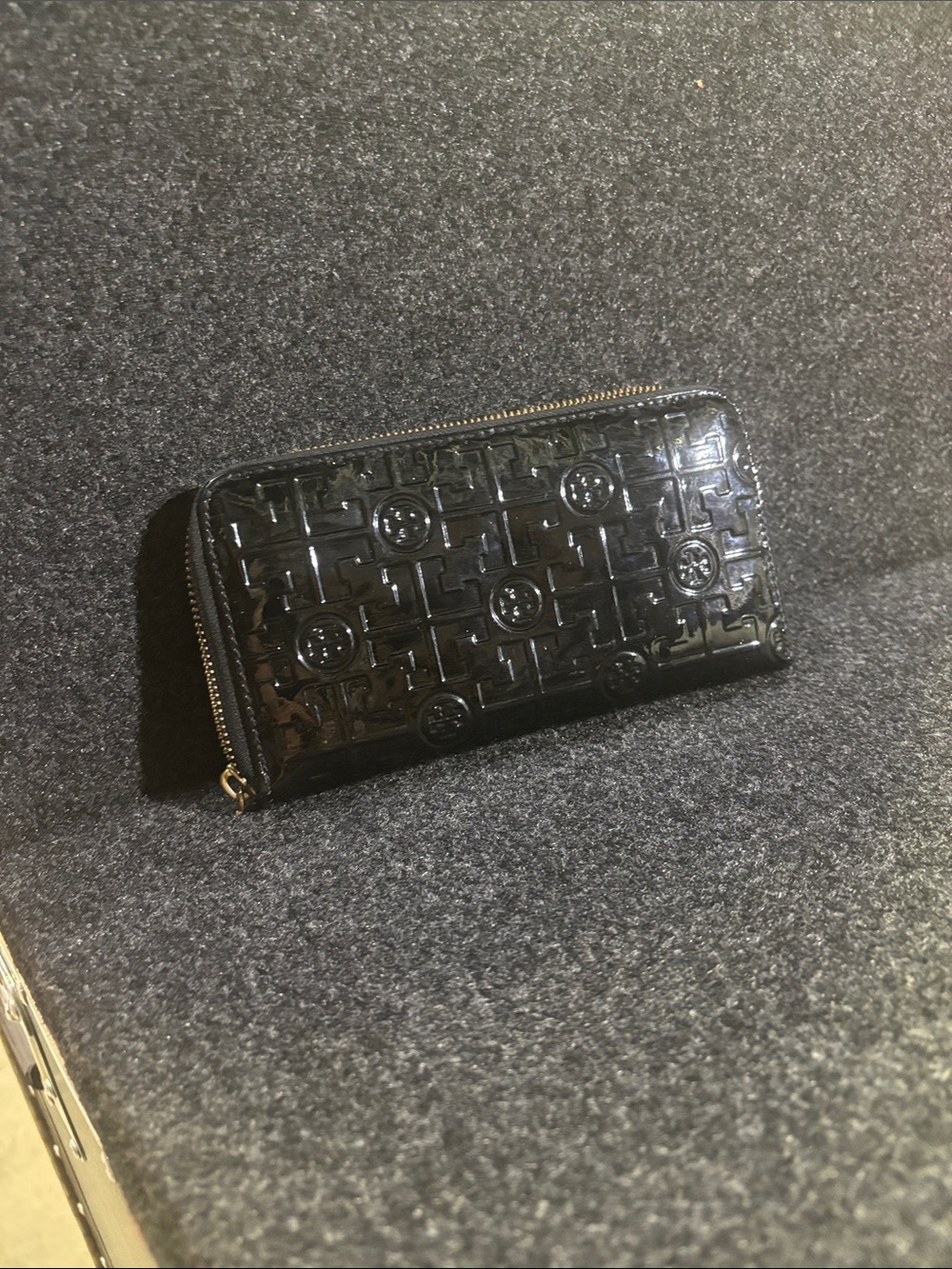Tory Burch Black Patent Logo Zip-Around Wallet